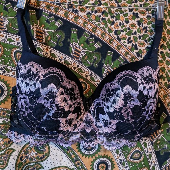 Bra 38D, La Senza, so free, lightly lined, full coverage - Picture 1 of 5